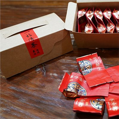一福清茶(每盒190元，內有12個茶葉小泡袋(5g)，友善耕作無農藥、化肥，茶園位於武夷山關內自然森林公園保護區) 